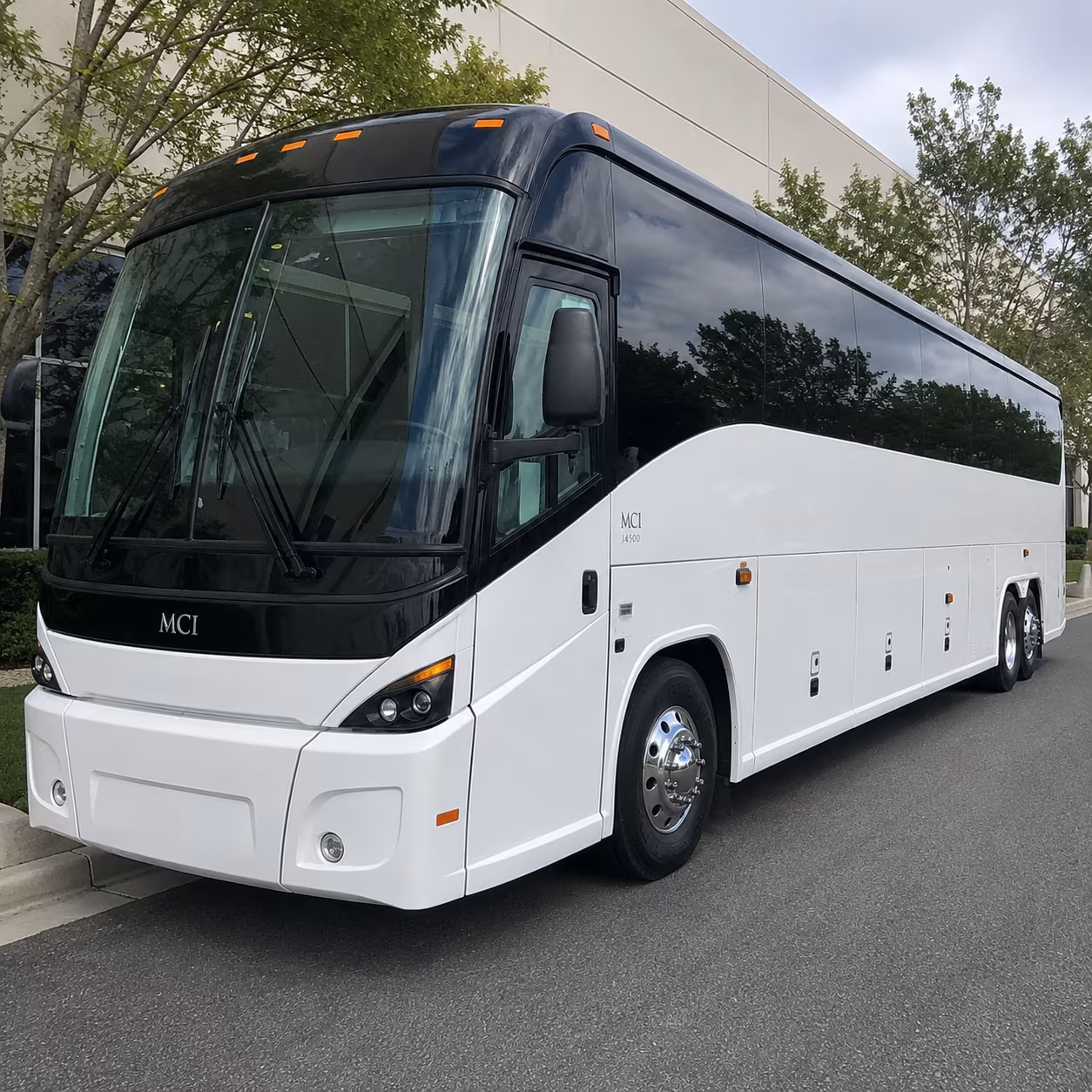 airport shuttle buses for mississippi state fair and jackson event overflow