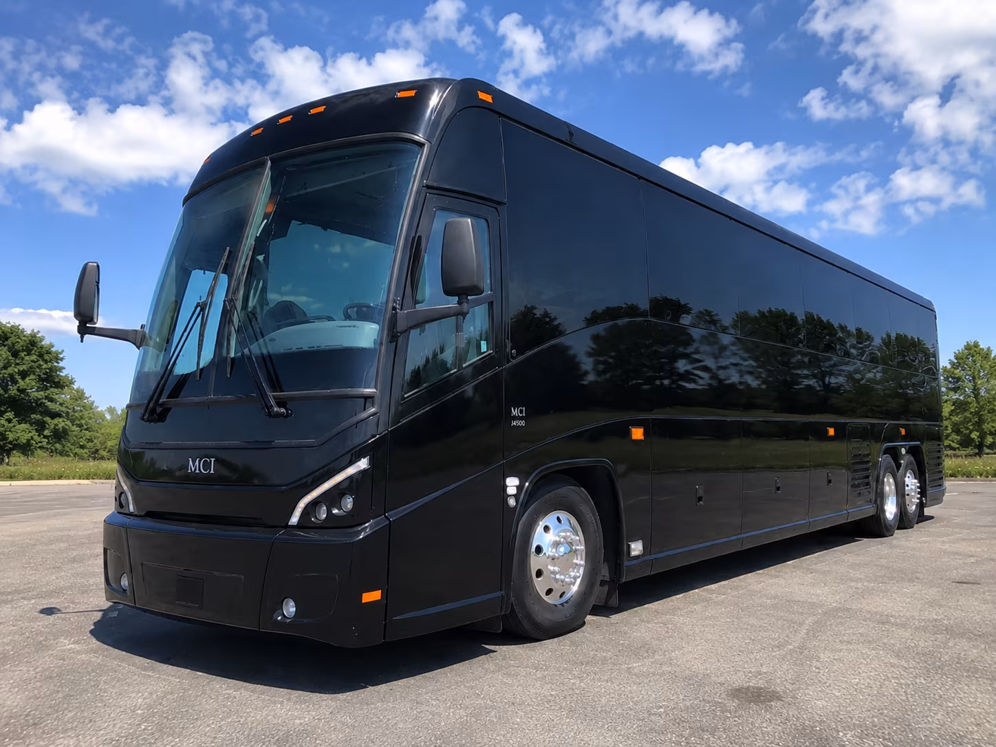 charter buses to jackson state tigers games at mississippi veterans memorial stadium