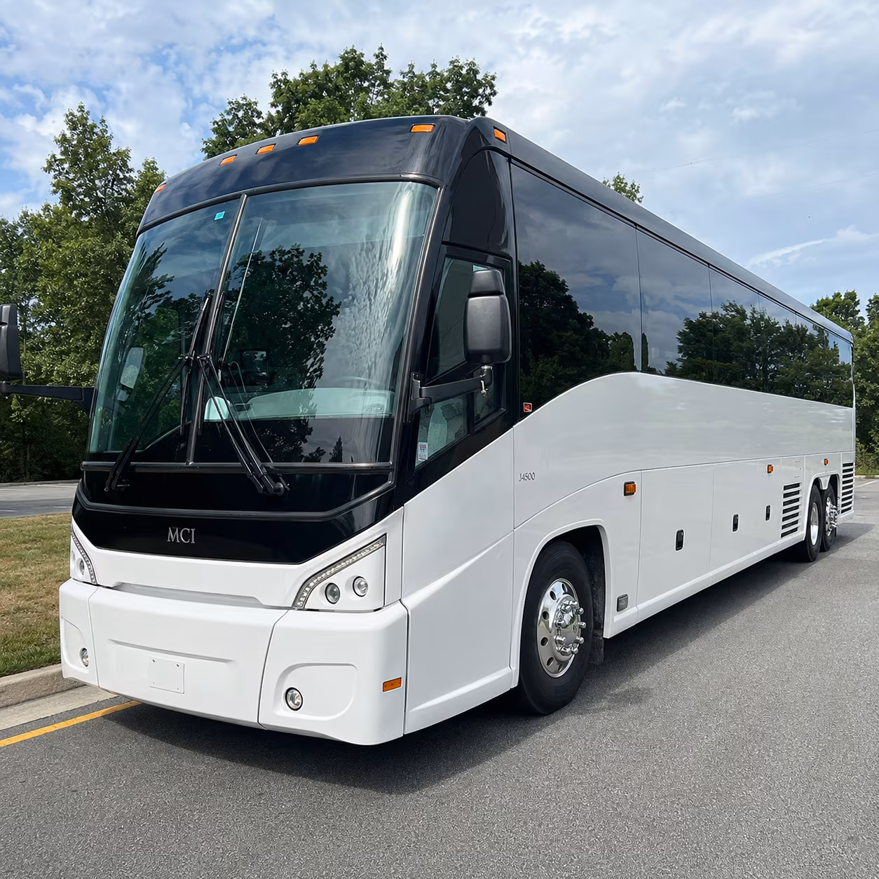 clinton charter bus rental exterior