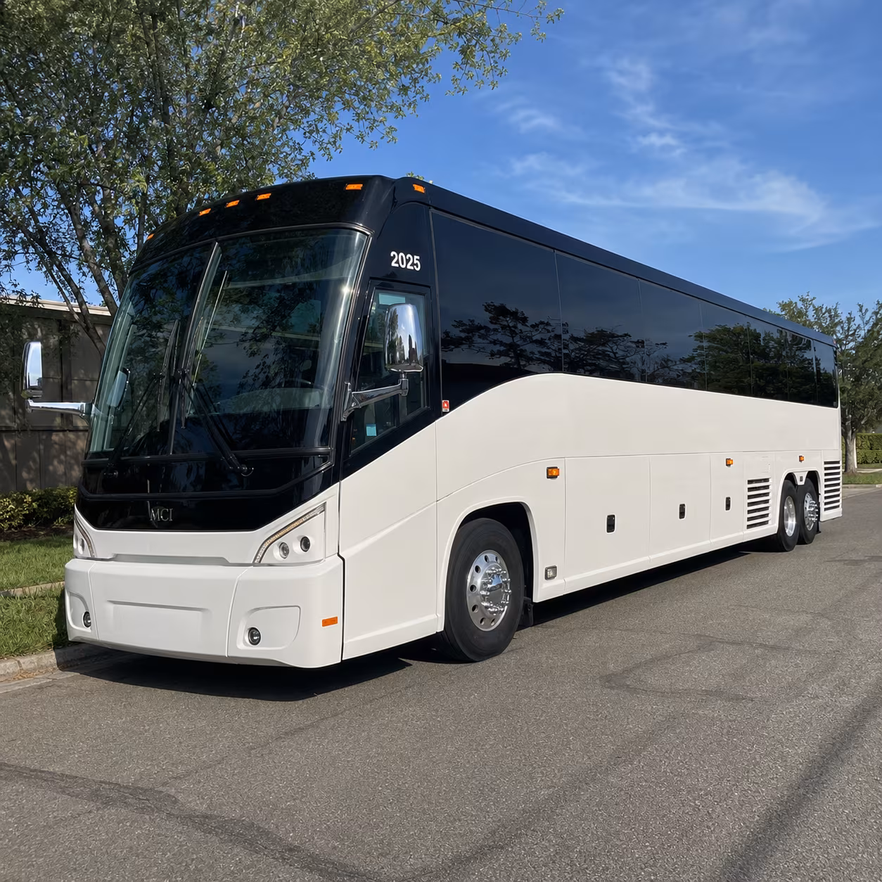out of state charter bus trips from clinton on i 20
