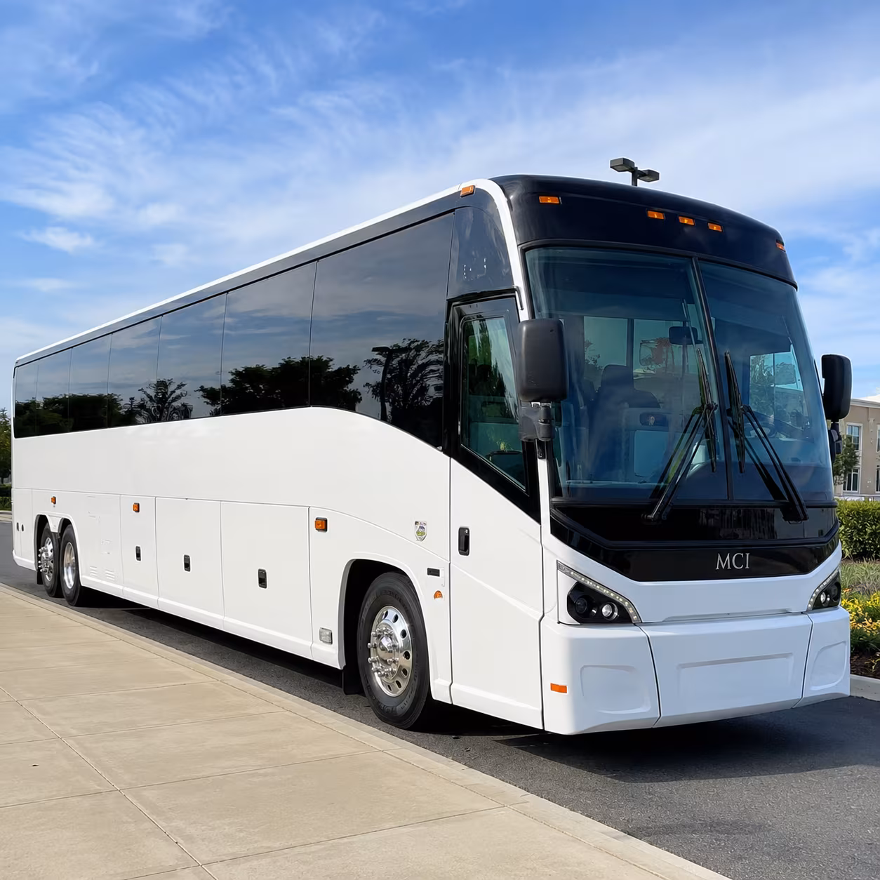 pinelake church and multi campus congregation shuttle buses in the clinton area